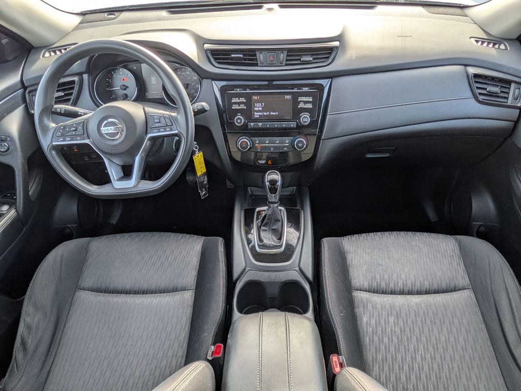 Thumbnail: 2017 Nissan Rogue - 8