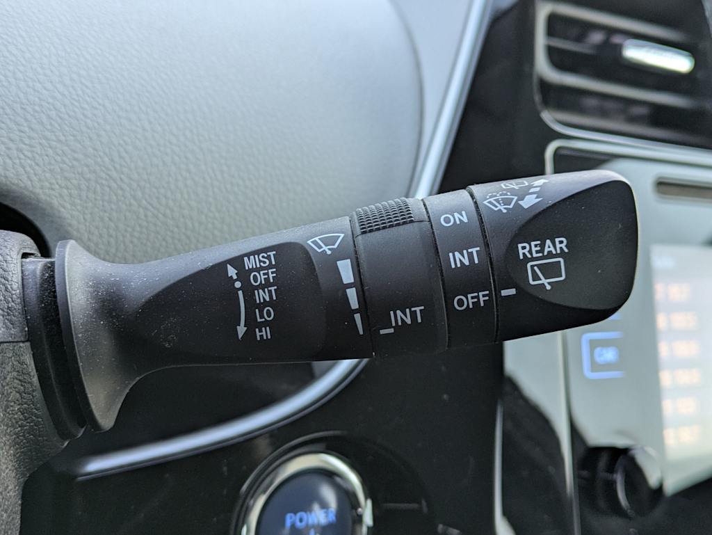 Thumbnail: 2018 Toyota Prius - 28