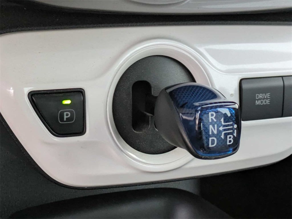 Thumbnail: 2018 Toyota Prius - 39