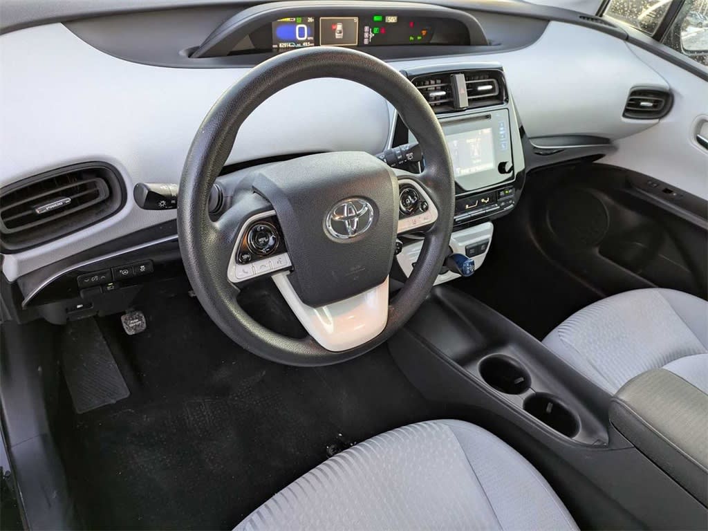 Thumbnail: 2018 Toyota Prius - 2