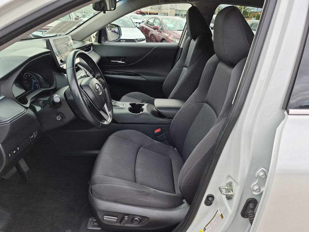 Thumbnail: 2024 Toyota Venza - 10