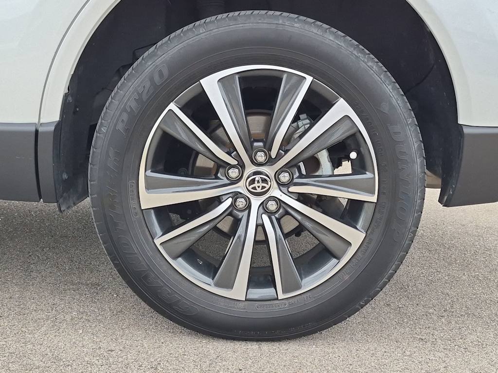 Thumbnail: 2024 Toyota Venza - 8