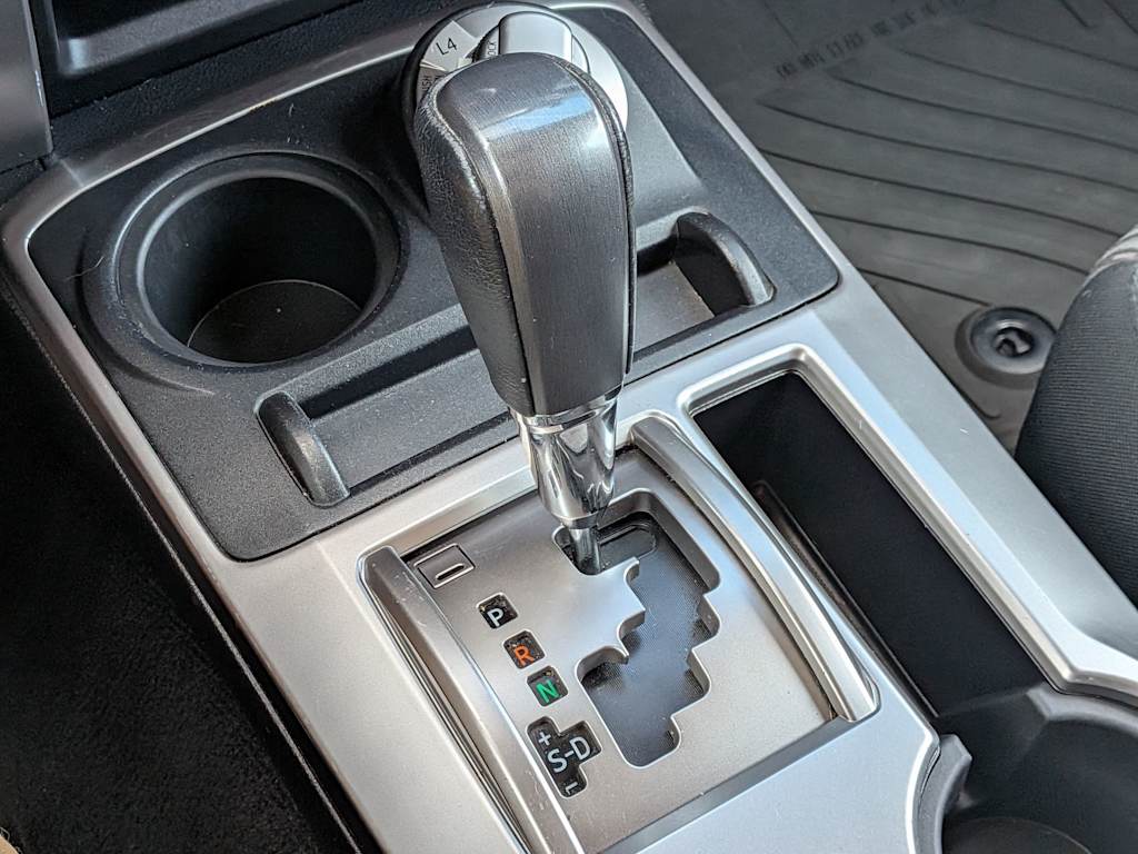 Thumbnail: 2016 Toyota 4Runner - 14