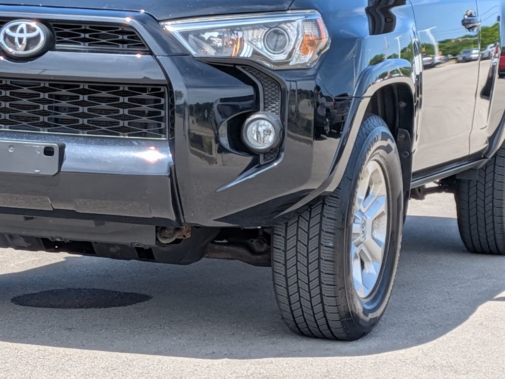 Thumbnail: 2016 Toyota 4Runner - 11