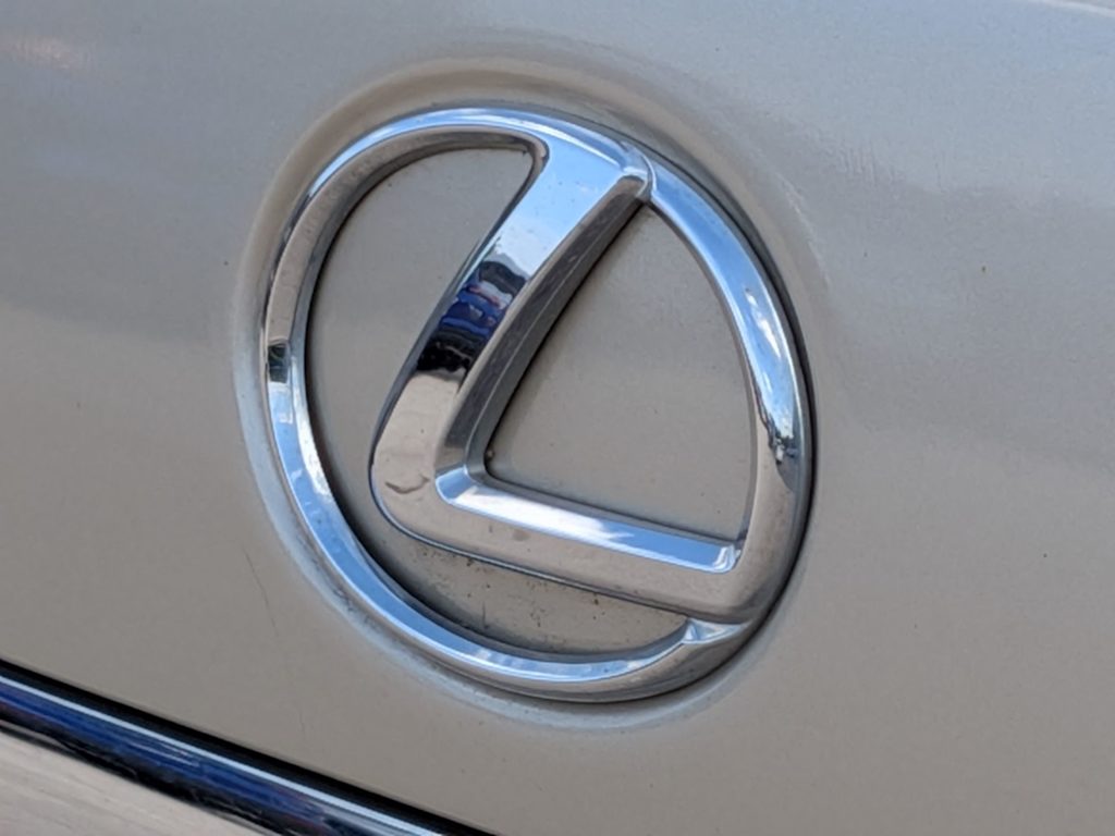 Thumbnail: 2012 Lexus LS - 24