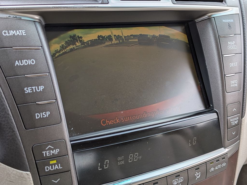 Thumbnail: 2012 Lexus LS - 33