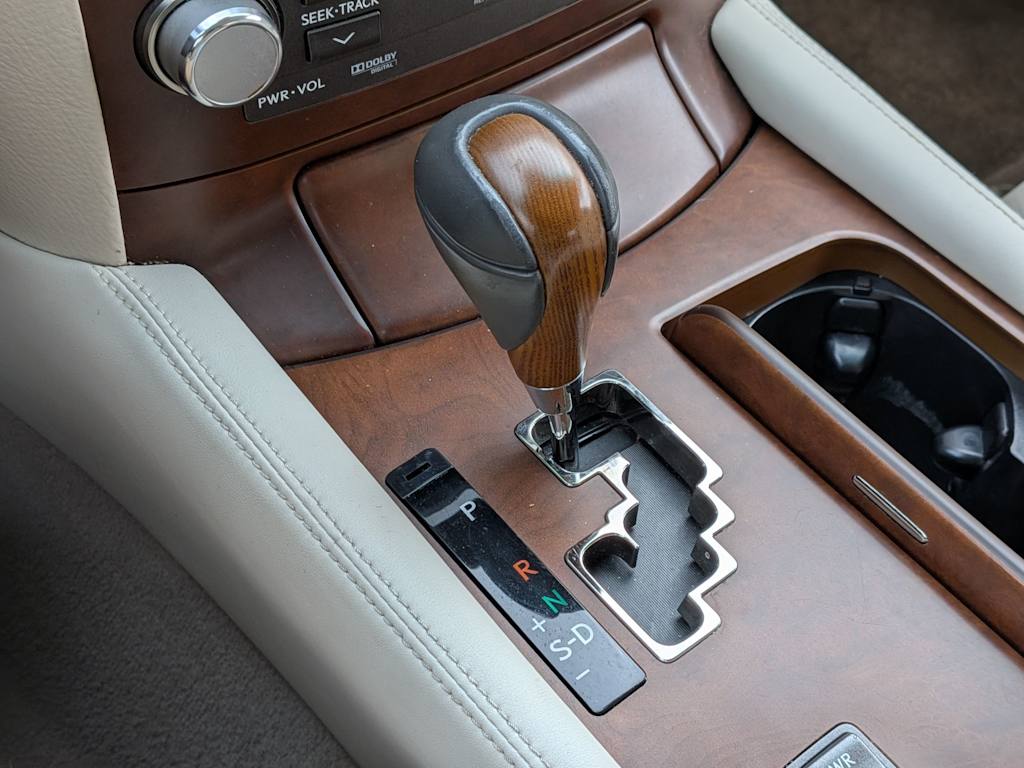 Thumbnail: 2012 Lexus LS - 14