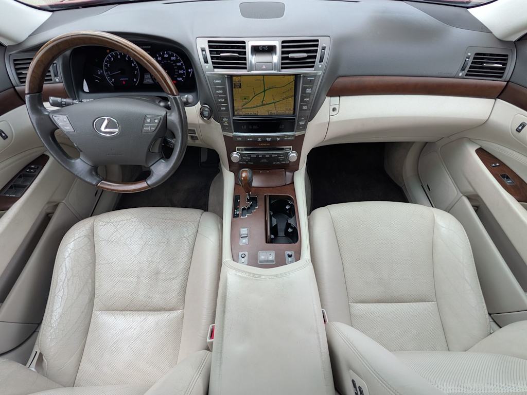 Thumbnail: 2012 Lexus LS - 8