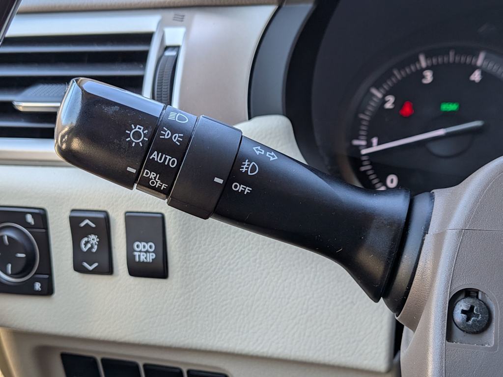 Thumbnail: 2016 Lexus GX - 15