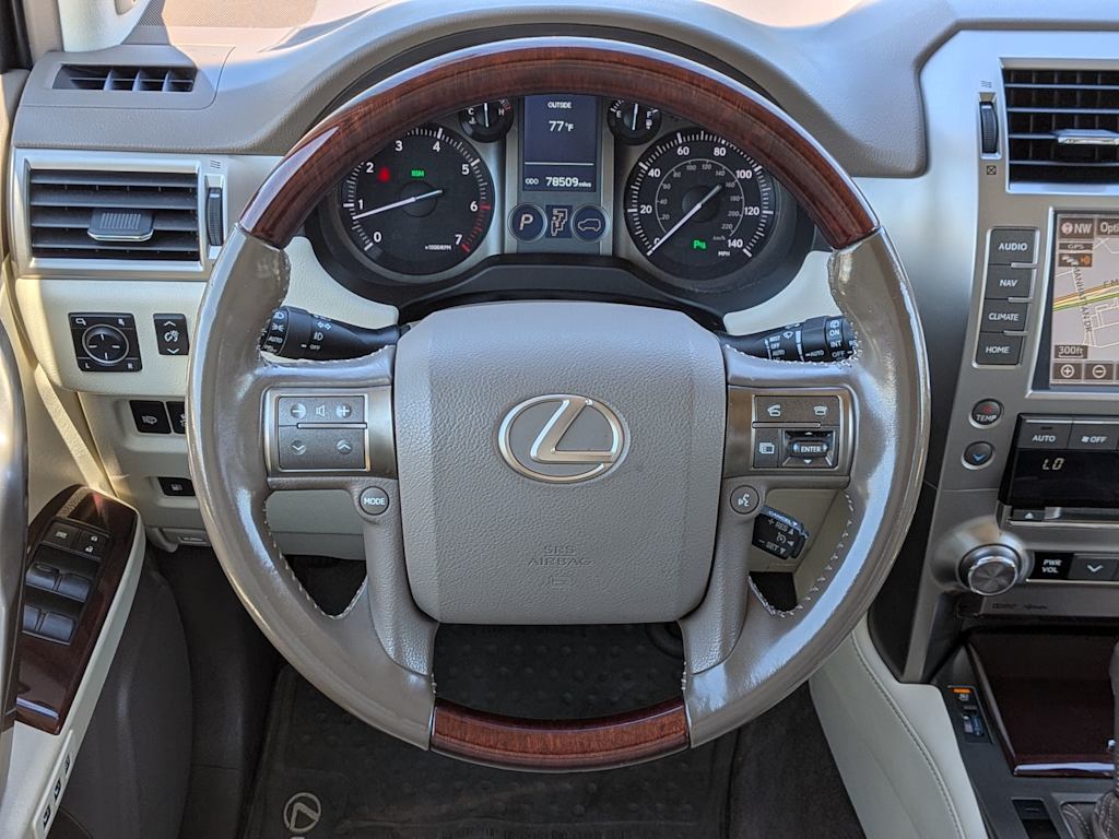 Thumbnail: 2016 Lexus GX - 13