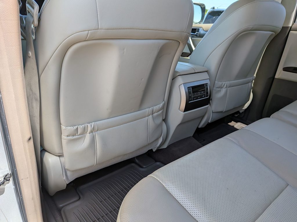 Thumbnail: 2016 Lexus GX - 12