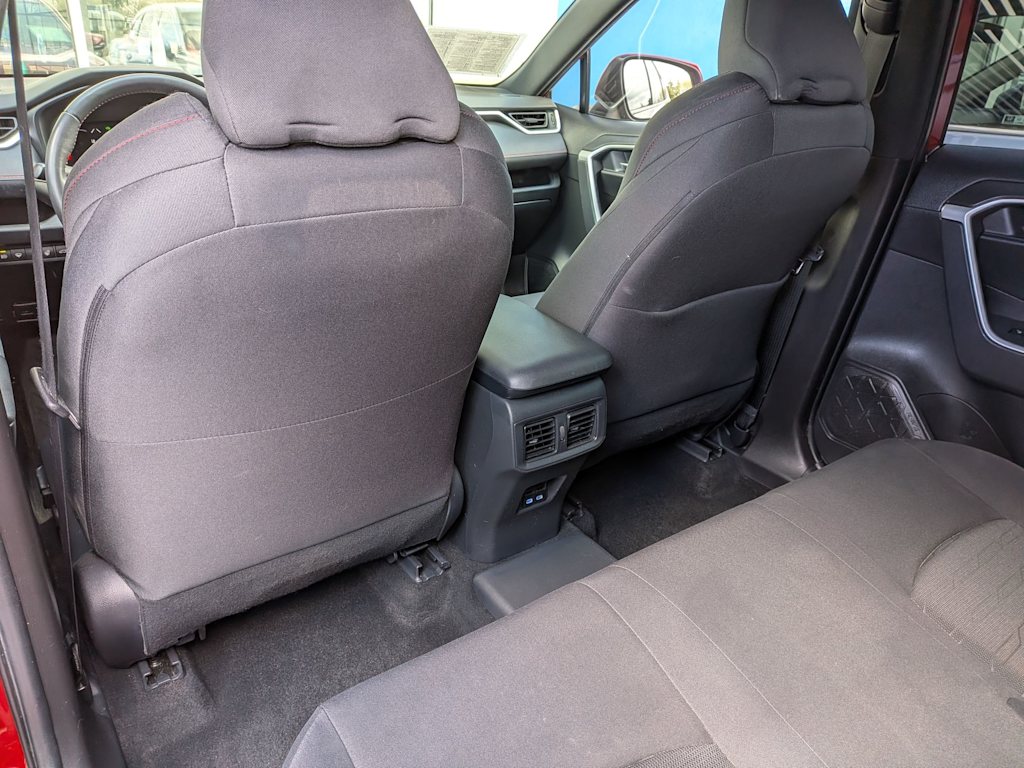 Thumbnail: 2022 Toyota RAV4 - 11