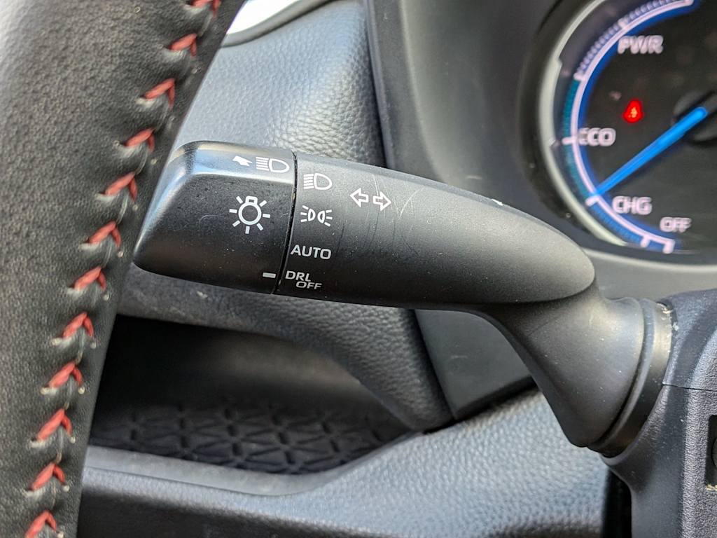 Thumbnail: 2022 Toyota RAV4 - 30