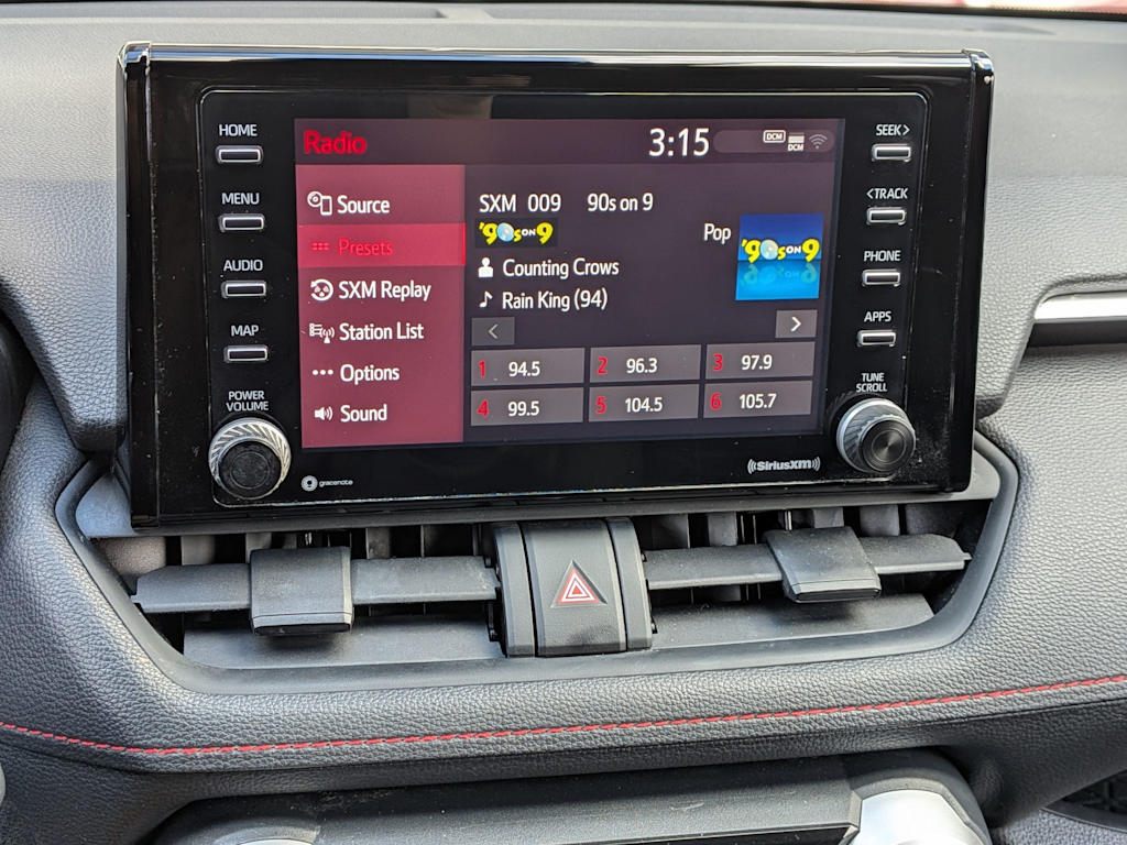 Thumbnail: 2022 Toyota RAV4 - 13