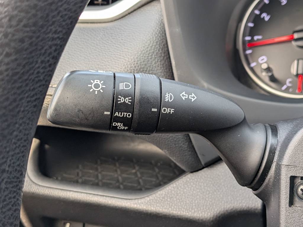 Thumbnail: 2020 Toyota RAV4 - 13