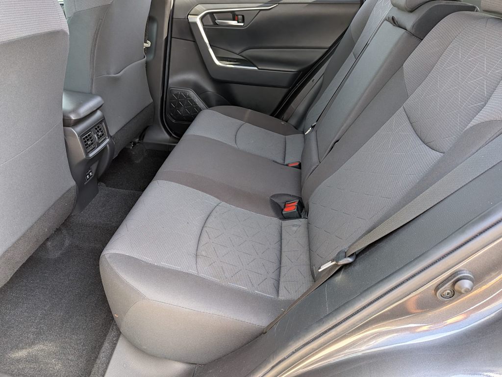 Thumbnail: 2020 Toyota RAV4 - 25