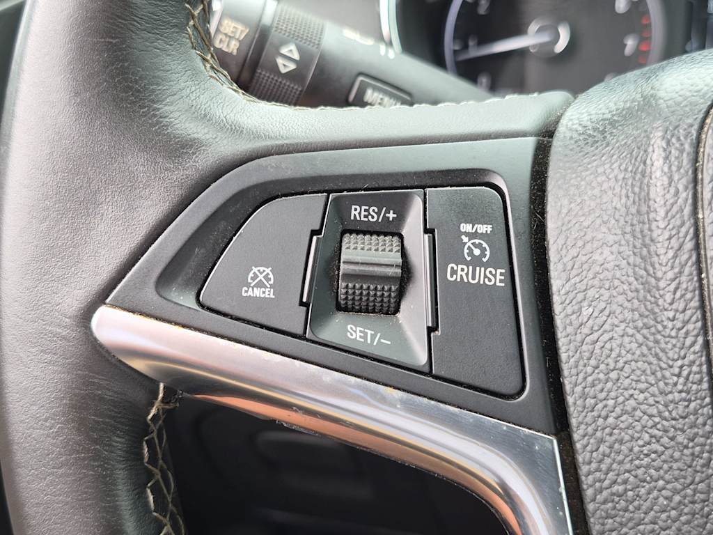 Thumbnail: 2018 Buick Encore - 28