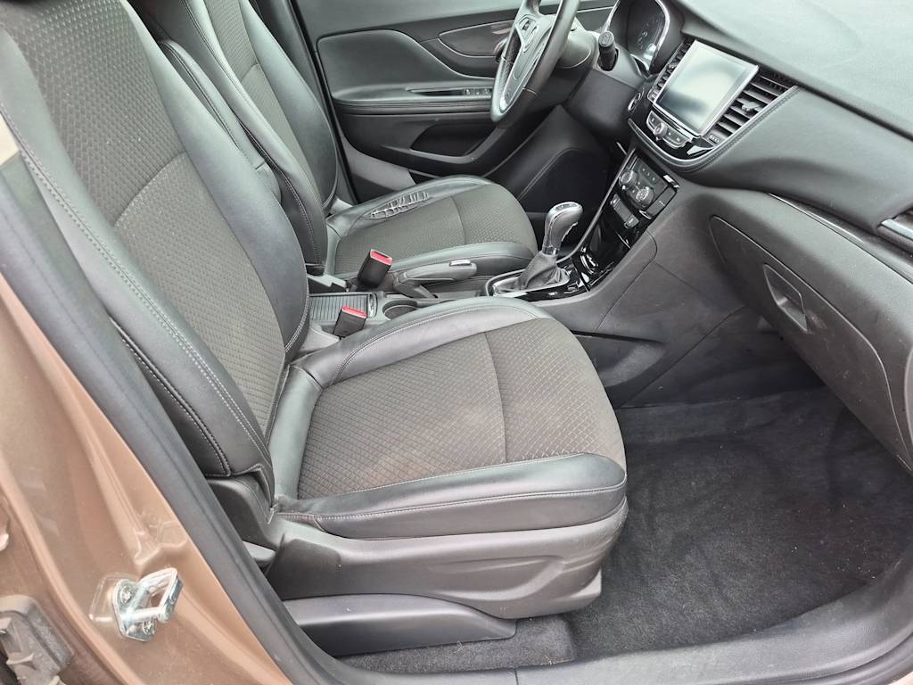 Thumbnail: 2018 Buick Encore - 10