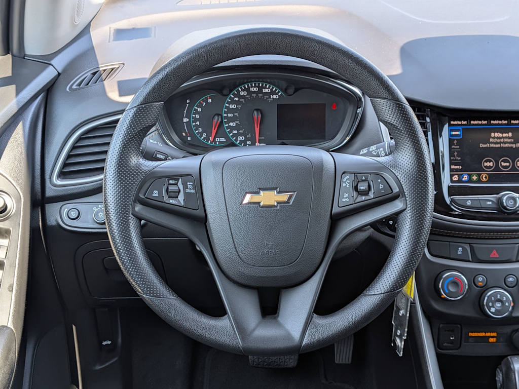 Thumbnail: 2021 Chevrolet Trax - 11