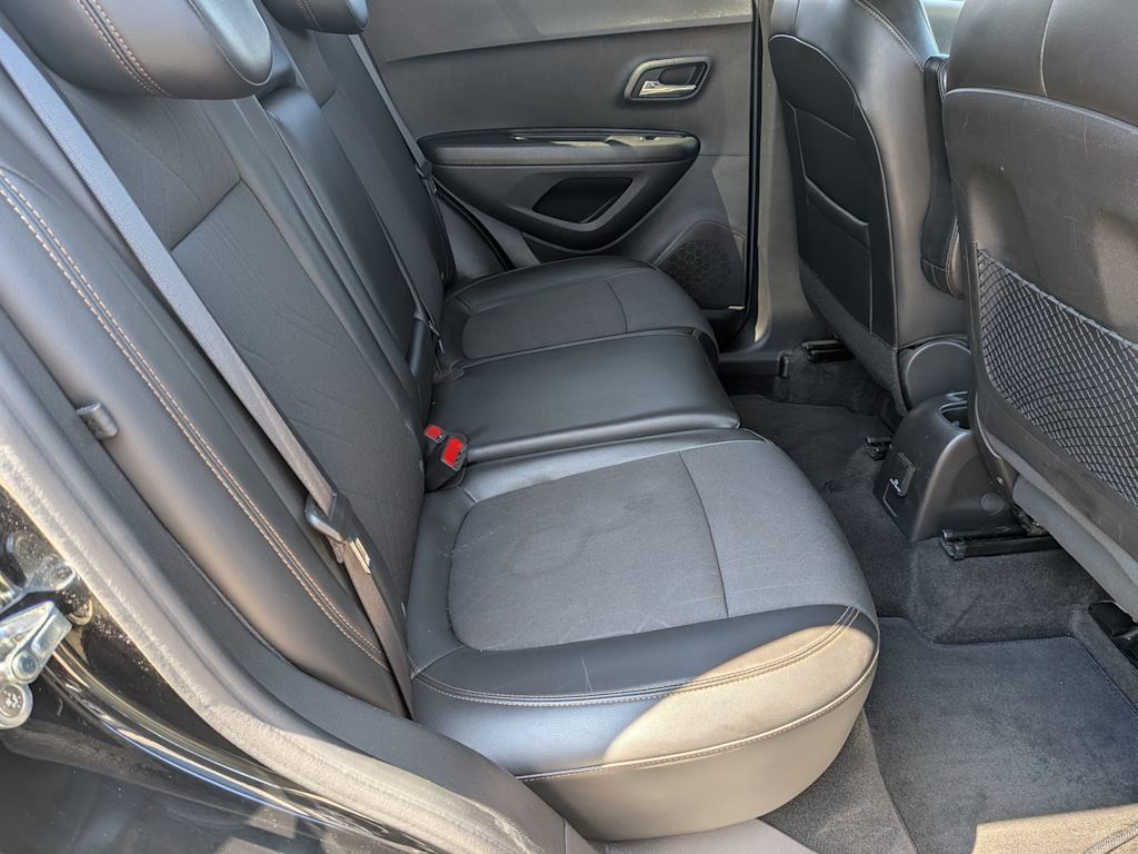 Thumbnail: 2021 Chevrolet Trax - 24
