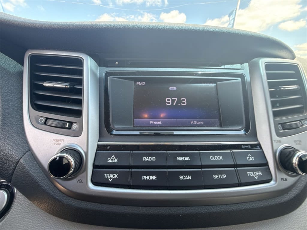 Thumbnail: 2016 Hyundai Tucson - 29