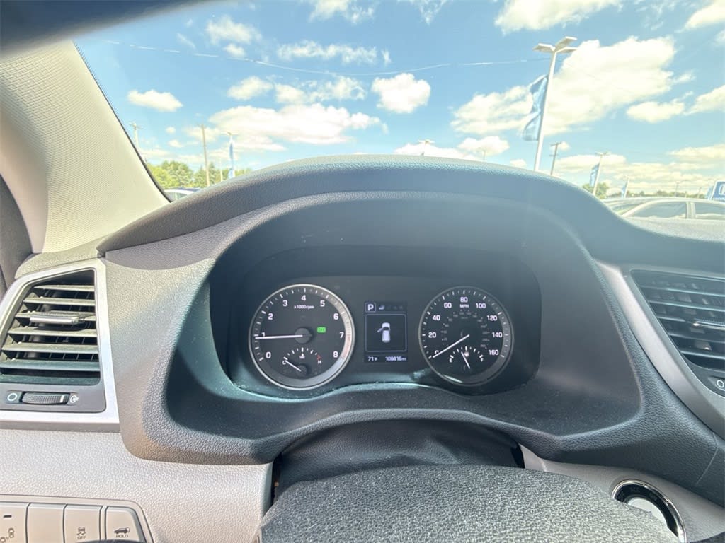 Thumbnail: 2016 Hyundai Tucson - 32