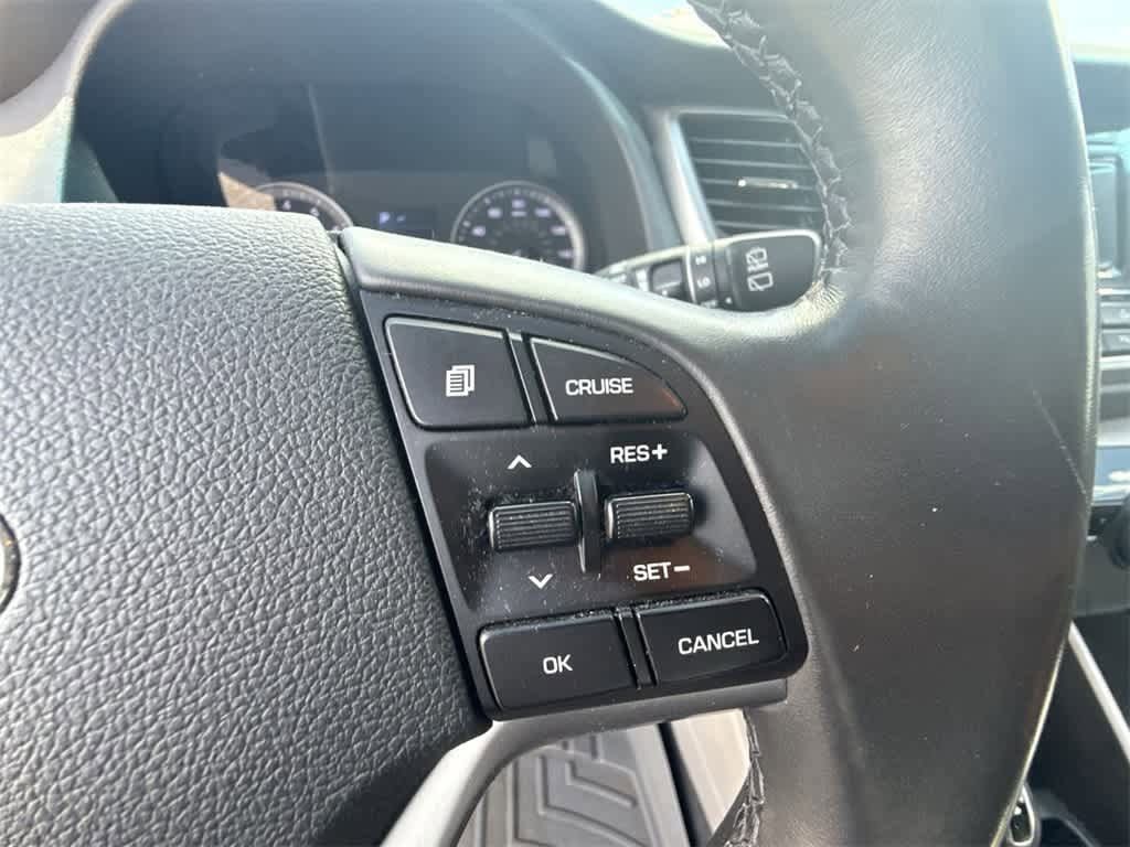 Thumbnail: 2016 Hyundai Tucson - 27