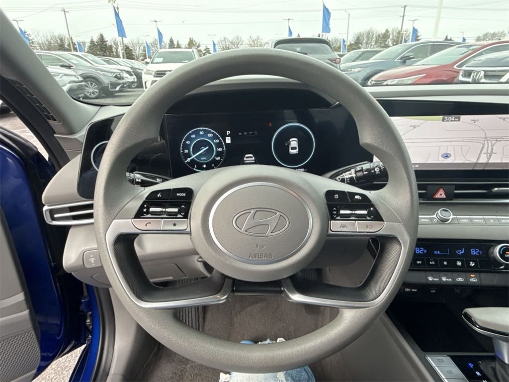 2024 Hyundai Elantra SEL 7