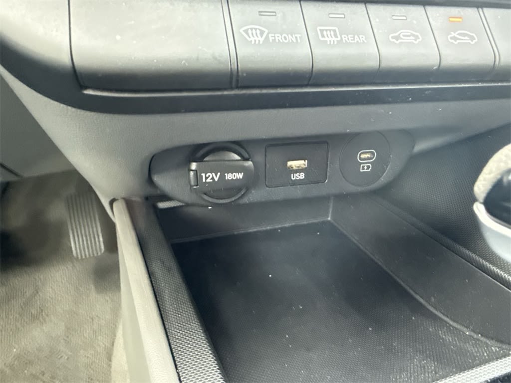 2024 Hyundai Elantra SEL 32