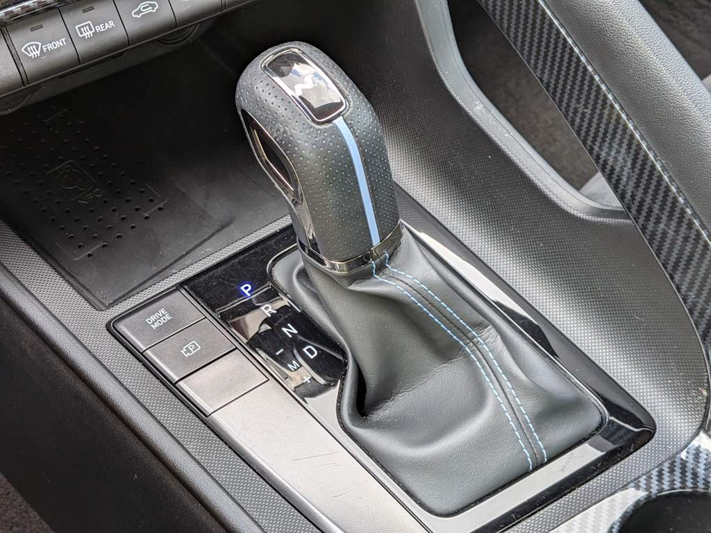 Thumbnail: 2023 Hyundai Elantra - 13