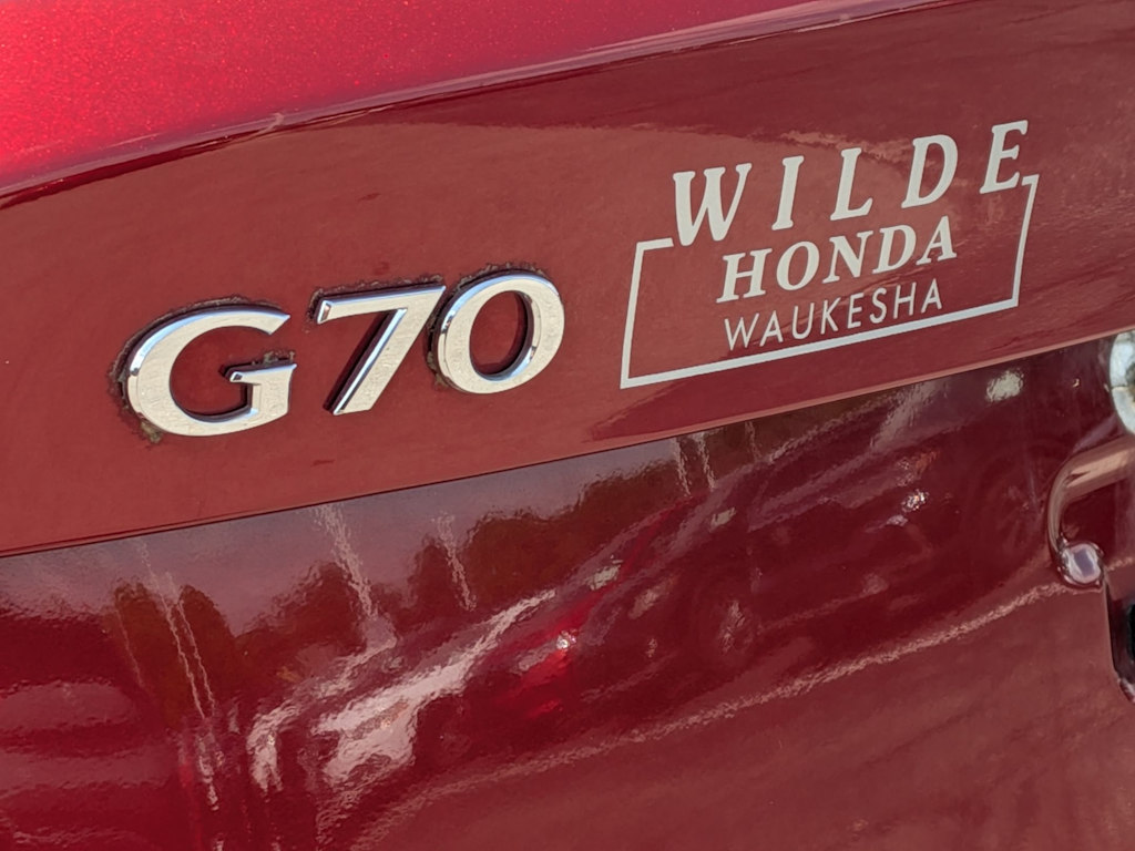 Thumbnail: 2019 Genesis G70 - 6