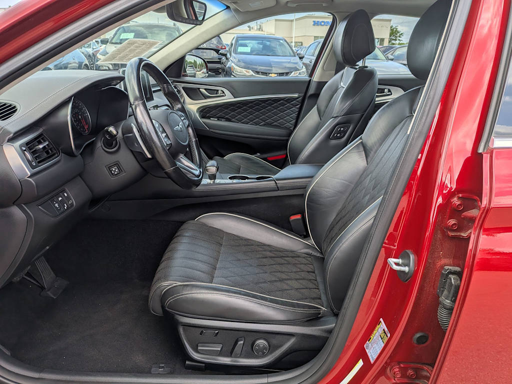 Thumbnail: 2019 Genesis G70 - 8