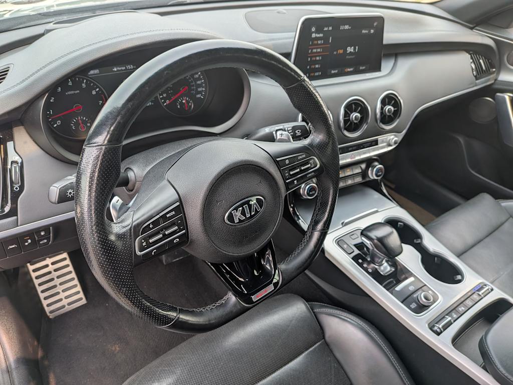 Thumbnail: 2019 Kia Stinger - 2