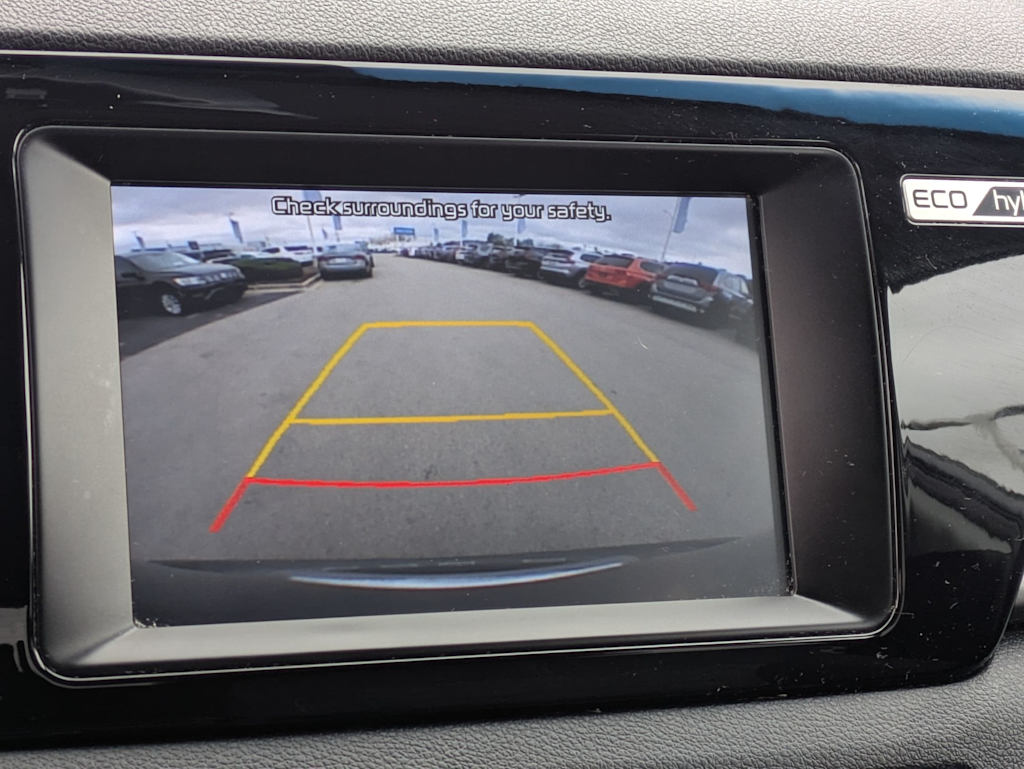 Thumbnail: 2017 Kia Niro - 28