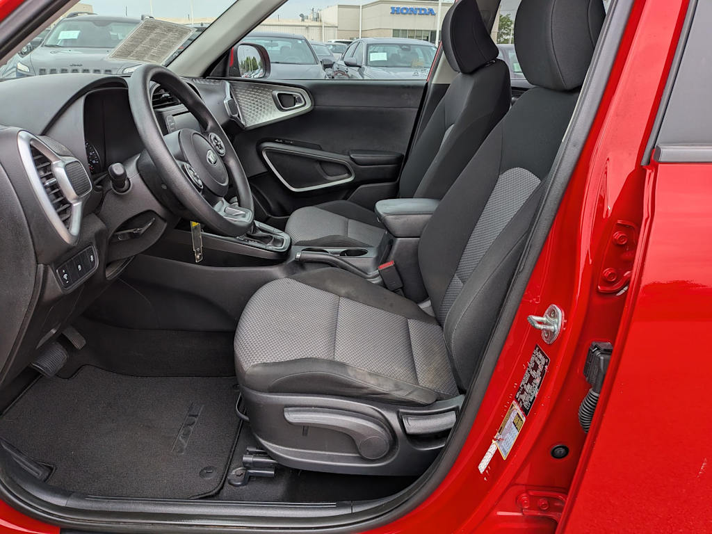 Thumbnail: 2021 Kia Soul - 9