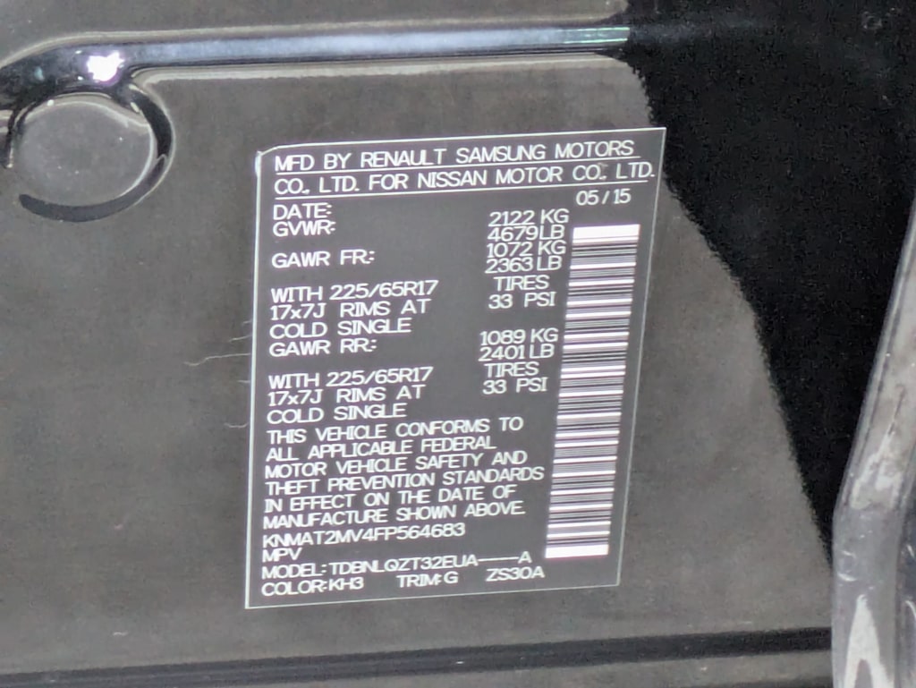 Thumbnail: 2015 Nissan Rogue - 18