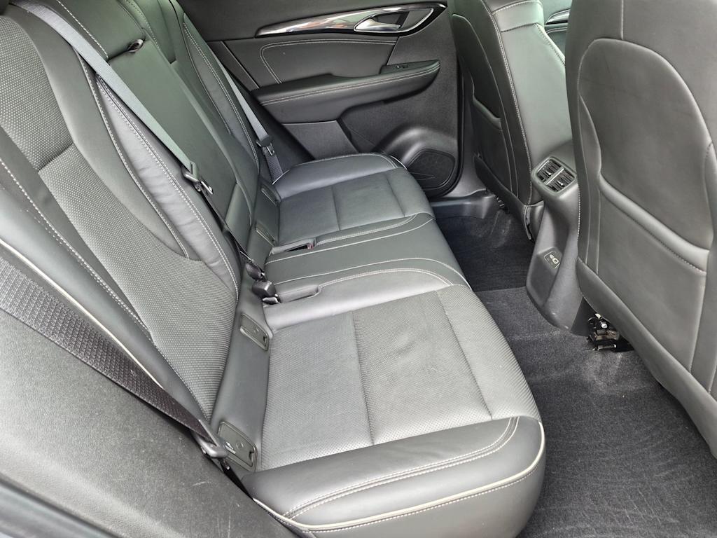 Thumbnail: 2021 Buick Envision - 26