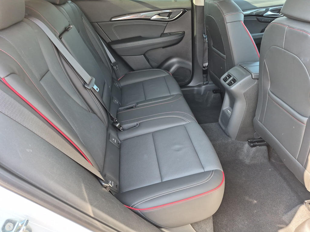 Thumbnail: 2023 Buick Envision - 30