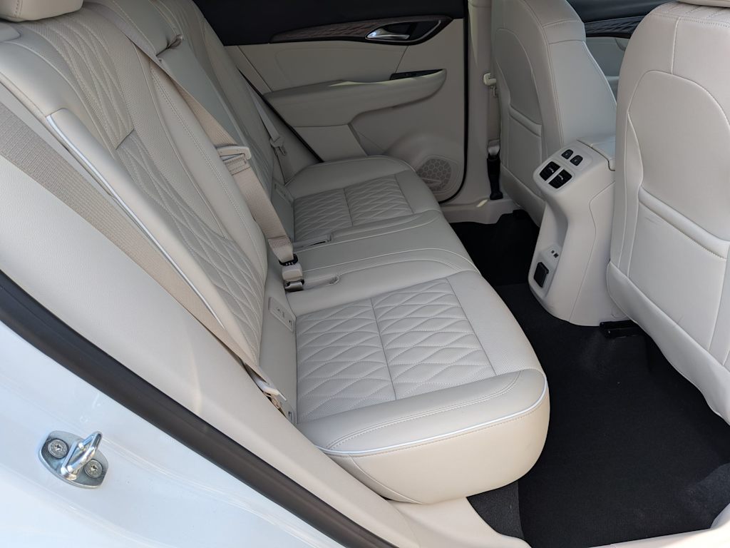 Thumbnail: 2023 Buick Envision - 29