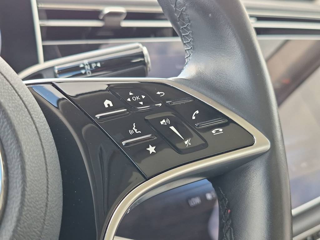Thumbnail: 2024 Mercedes-Benz E-Class - 31