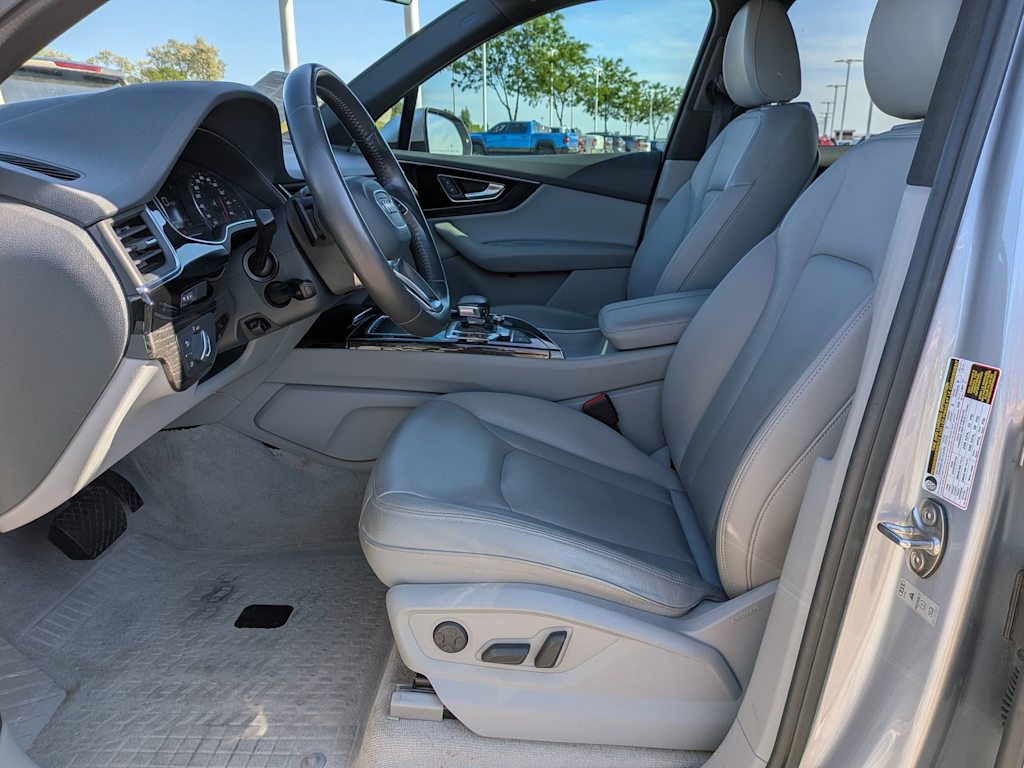 Thumbnail: 2019 Audi Q7 - 11