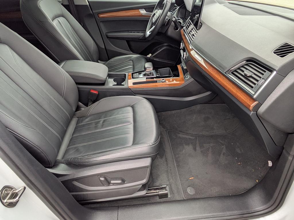 Thumbnail: 2023 Audi Q5 - 11