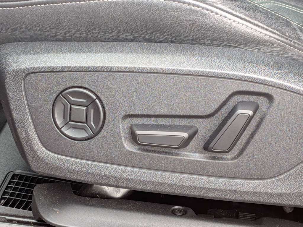 Thumbnail: 2024 Audi Q3 - 25