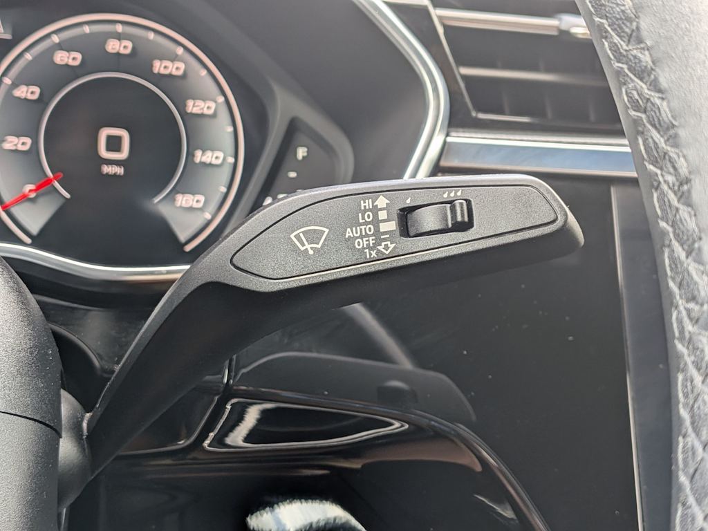 Thumbnail: 2024 Audi Q3 - 33