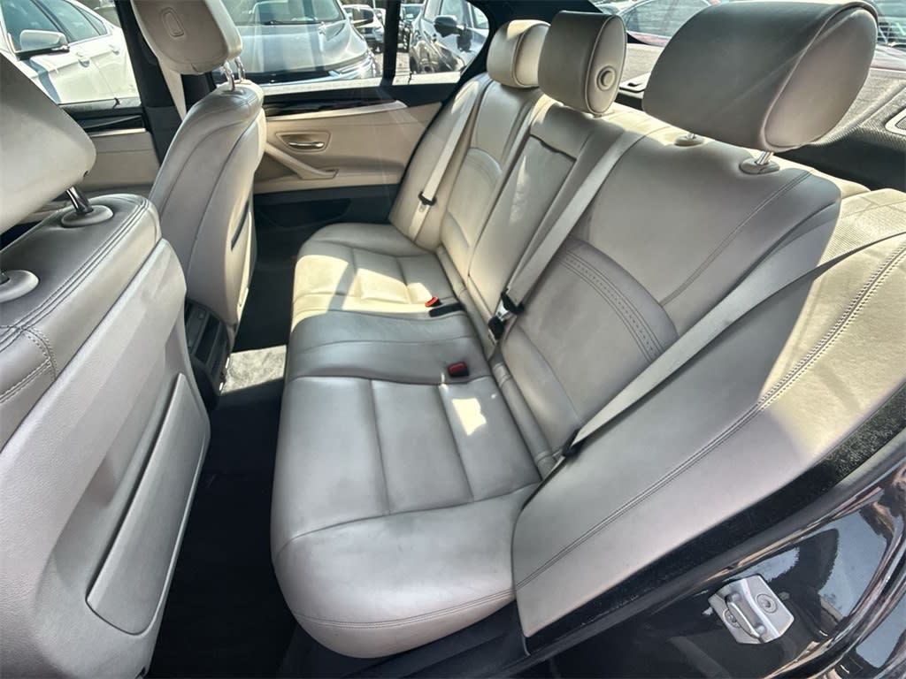 Thumbnail: 2014 BMW 5 Series - 23