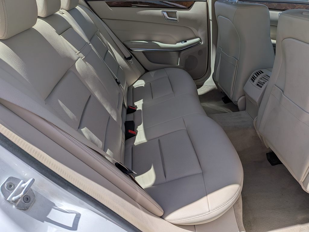 Thumbnail: 2014 Mercedes-Benz E-Class - 26