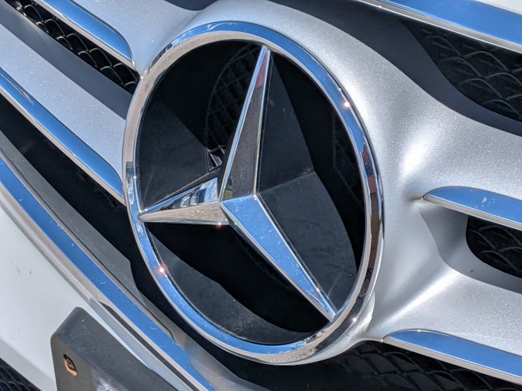Thumbnail: 2014 Mercedes-Benz E-Class - 6