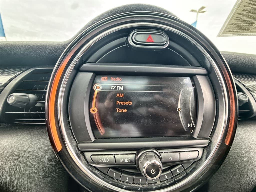 2017 MINI Cooper S 13