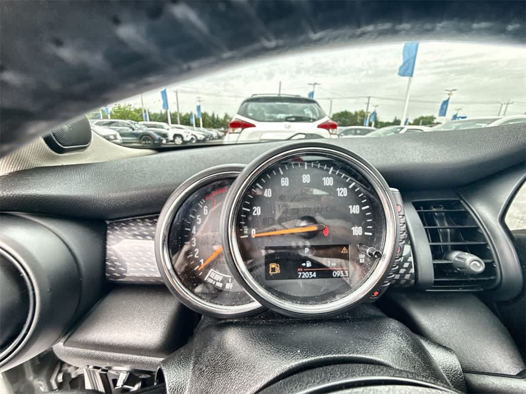2017 MINI Cooper S 33