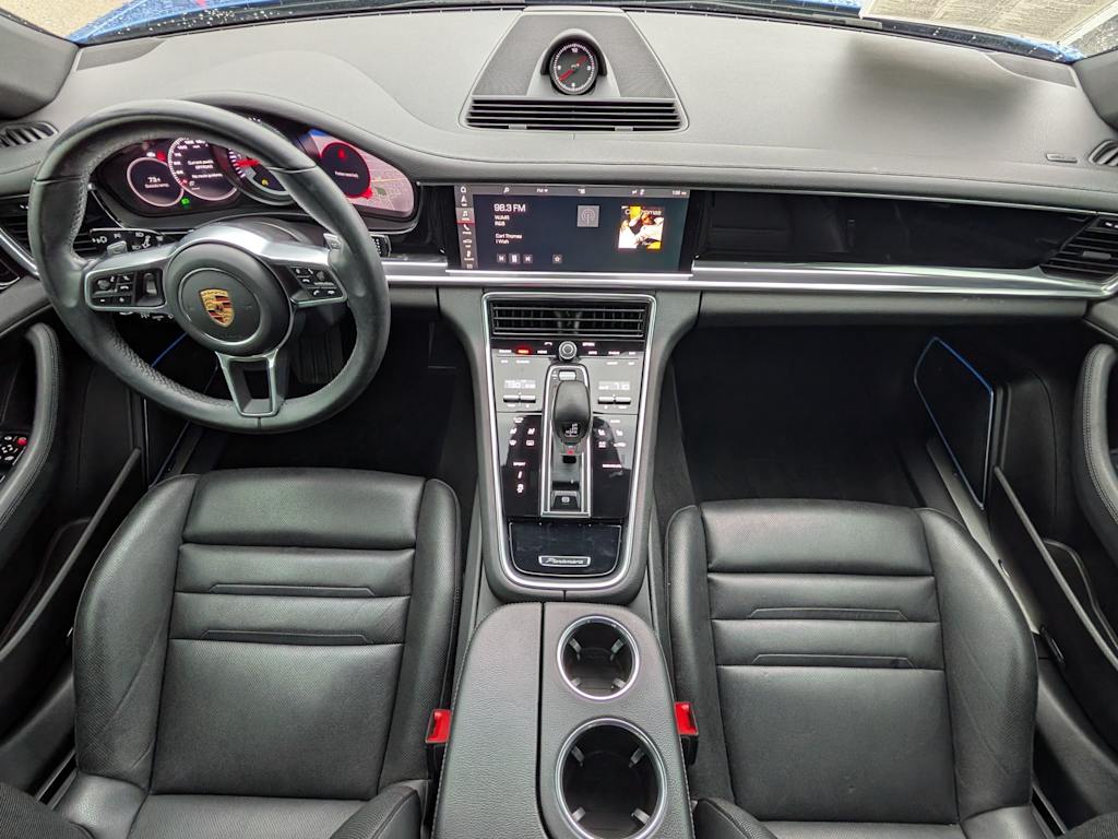 Thumbnail: 2018 Porsche Panamera - 8